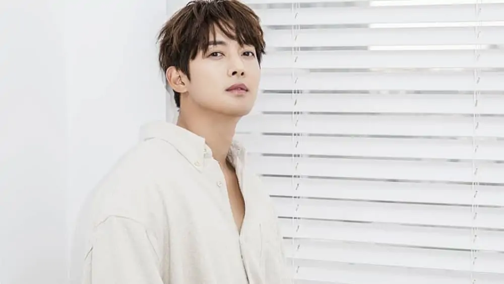 Korean Men - Meeting, Dating, and More (LOTS of Pics) 166