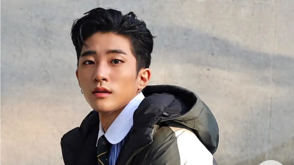 Korean Men - Meeting, Dating, and More (LOTS of Pics) 112
