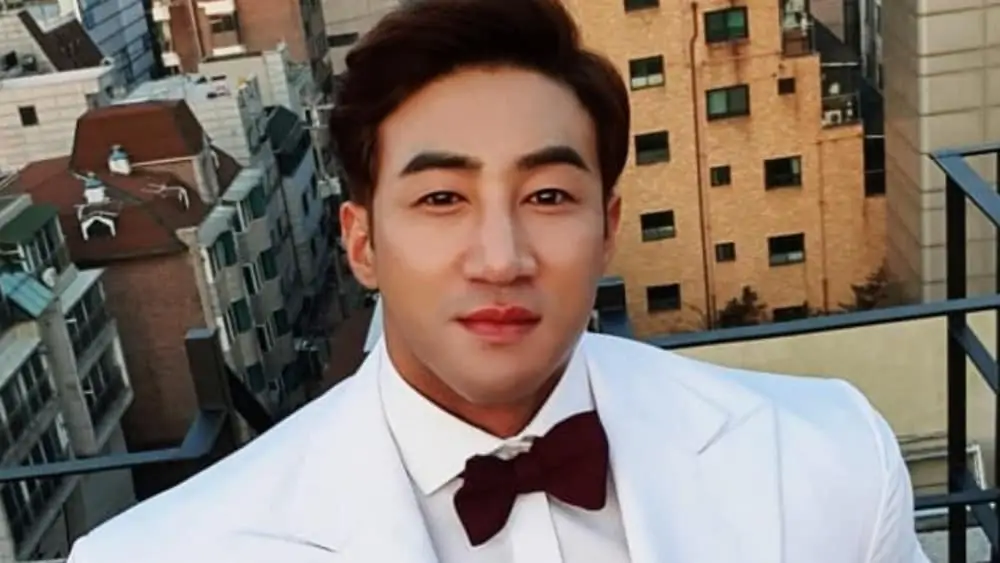 Korean Men - Meeting, Dating, and More (LOTS of Pics) 110