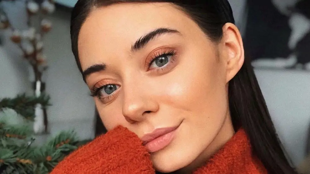 Lithuanian Women: Meeting, Dating, and More (LOTS of Pics) 74