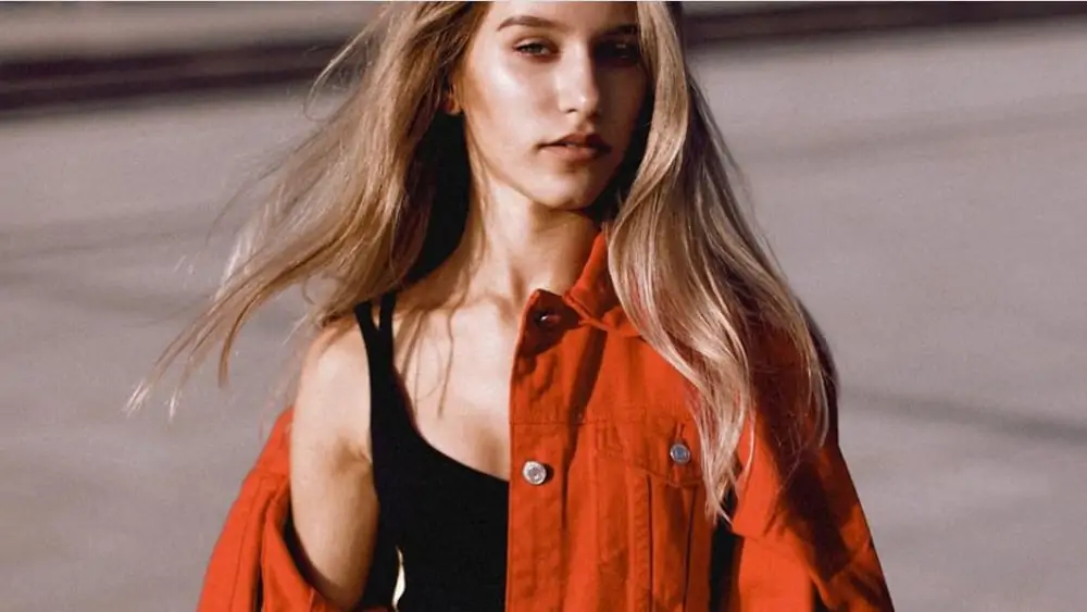 Lithuanian Women: Meeting, Dating, and More (LOTS of Pics) 106