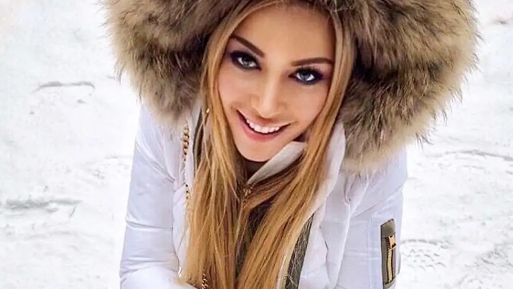 Czech Women: Meeting, Dating, and More (LOTS of Pics) 71