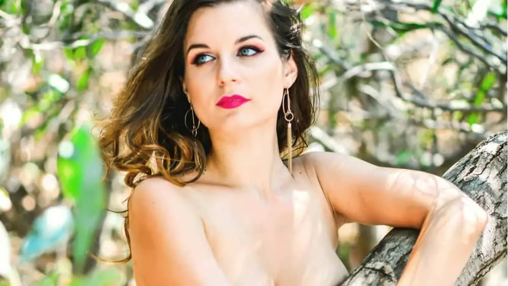 Czech Women: Meeting, Dating, and More (LOTS of Pics) 74