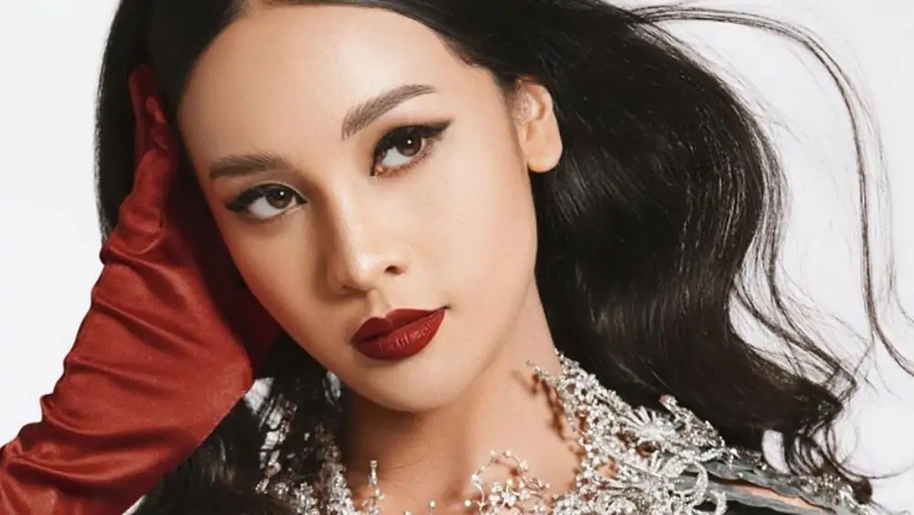 Indonesian Women - Meeting, Dating, and More (LOTS of Pics) 61
