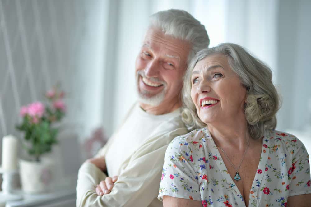 Tinder for Seniors - Alternatives and using tinder as a senior 2 Tinder for seniors