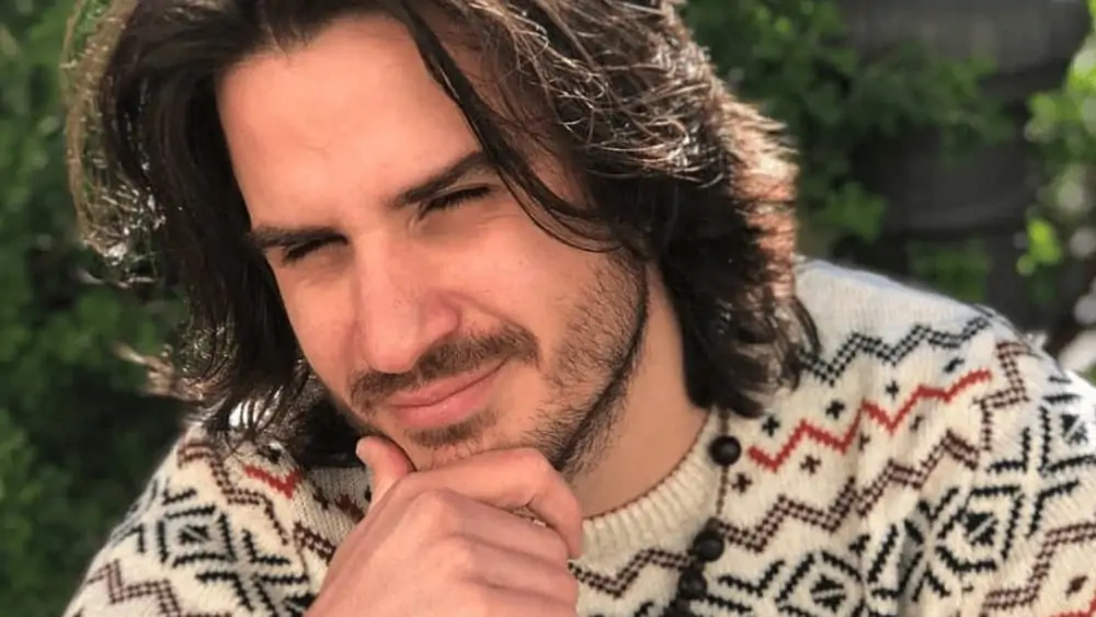 European Men- Meeting, Dating, and More (LOTS of Pics) 112