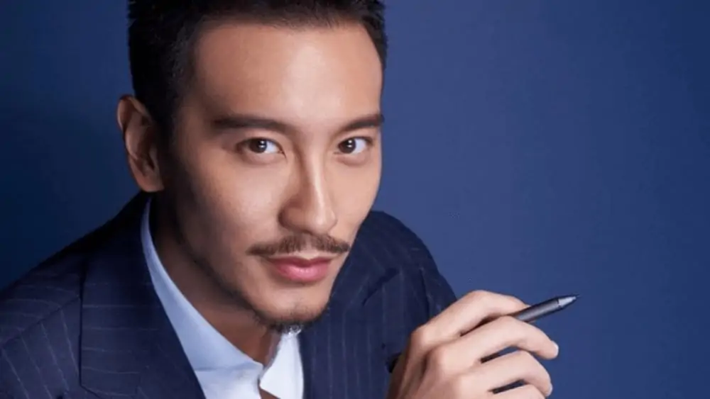 Chinese Men- Meeting, Dating, and More (LOTS of Pics) 93