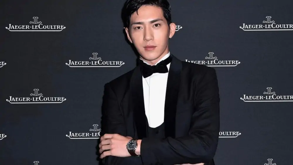 Chinese Men- Meeting, Dating, and More (LOTS of Pics) 56
