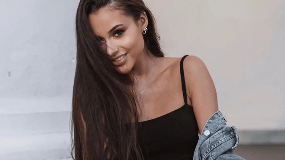 European Women: Meeting, Dating, and More (LOTS of Pics) 68