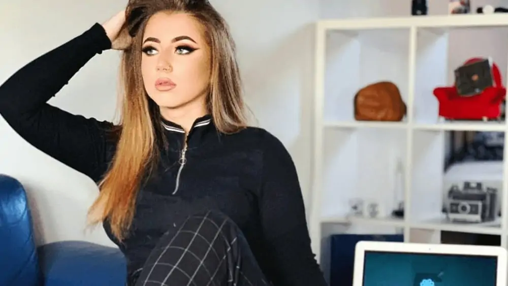 Slavic Women - Meeting, Dating, and More (LOTS of Pics) 97
