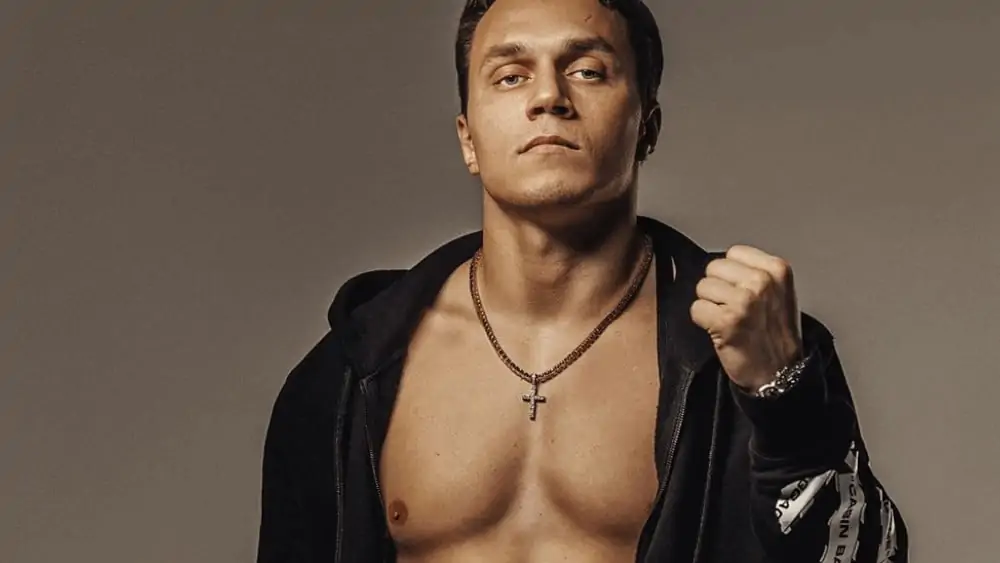 Slavic Men- Meeting, Dating, and More (LOTS of Pics) 106