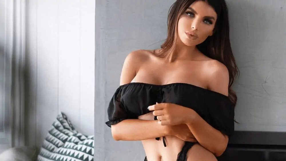 Australian Women – Meeting, Dating, and More (LOTS of Pics) 99