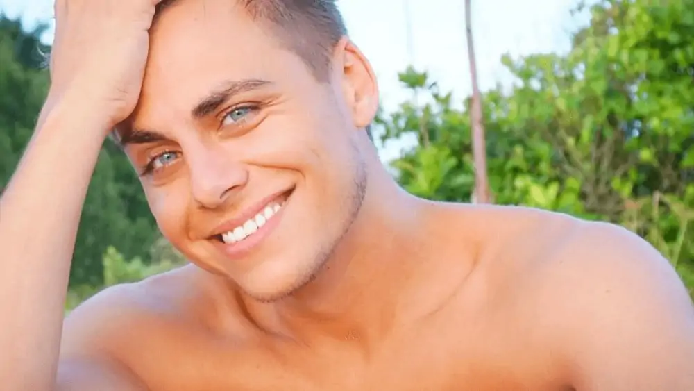 Argentinian Men – Meeting, Dating, and More (LOTS of Pics) 87