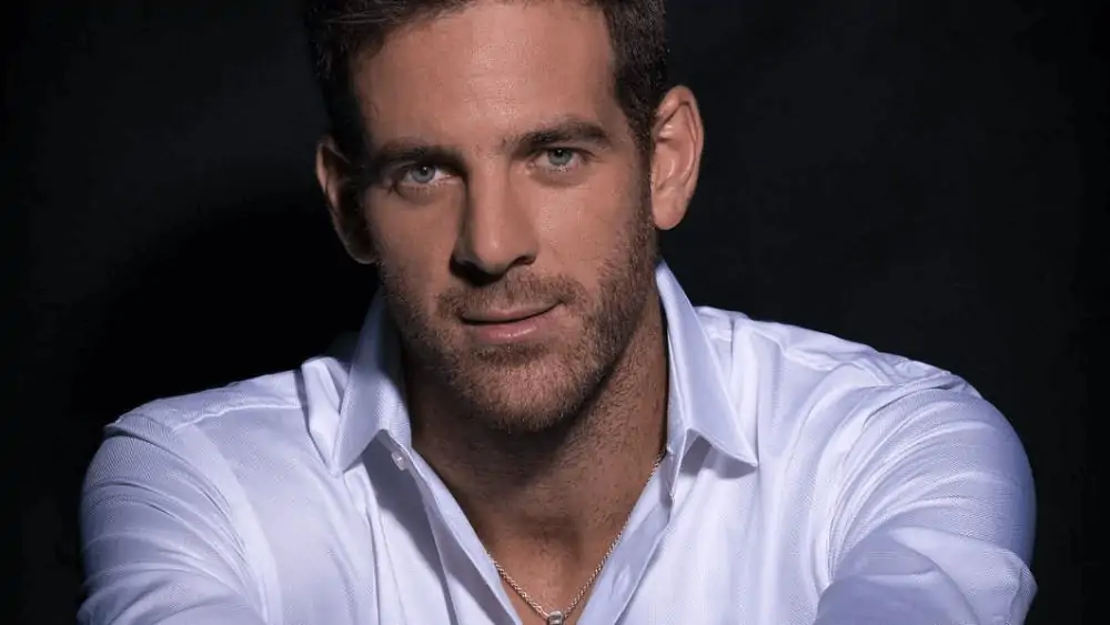 Argentinian Men – Meeting, Dating, and More (LOTS of Pics) 63