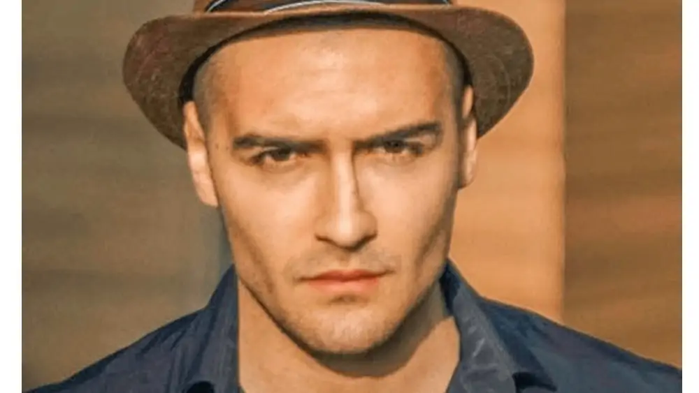 Argentinian Men – Meeting, Dating, and More (LOTS of Pics) 70