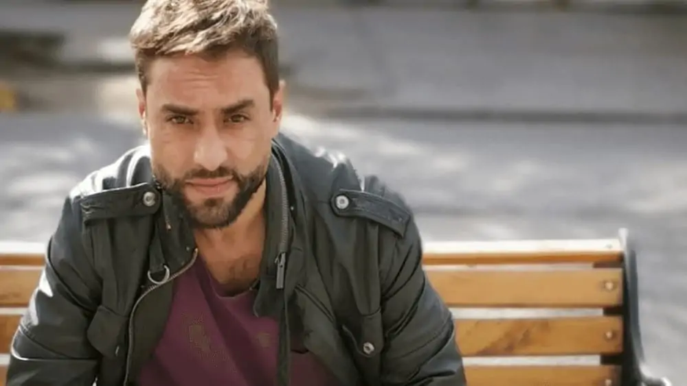 Chilean Men- Meeting, Dating, and More (LOTS of Pics) 17