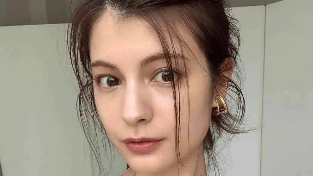 Japanese Women – Meeting, Dating, and More (LOTS of Pics) 106