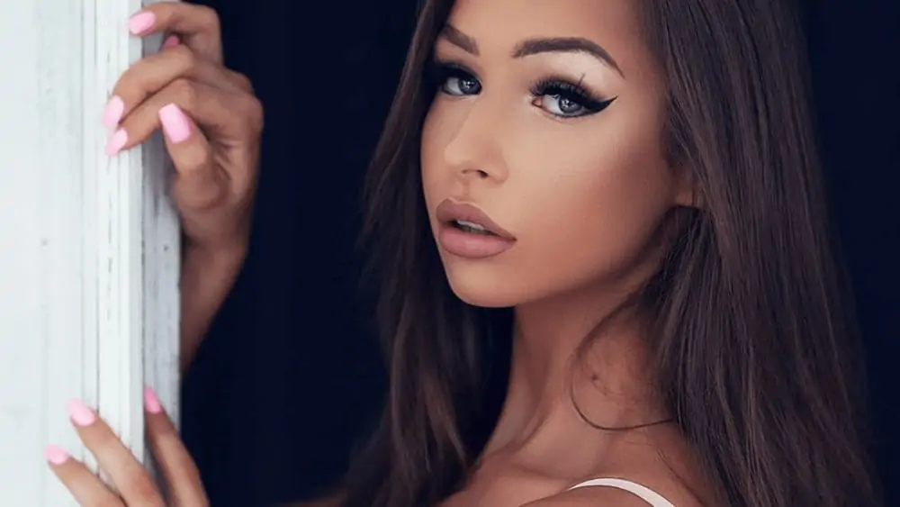 Slavic Women - Meeting, Dating, and More (LOTS of Pics) 105