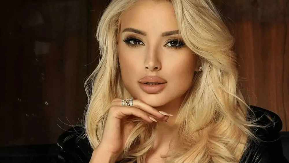 Slavic Women - Meeting, Dating, and More (LOTS of Pics) 64