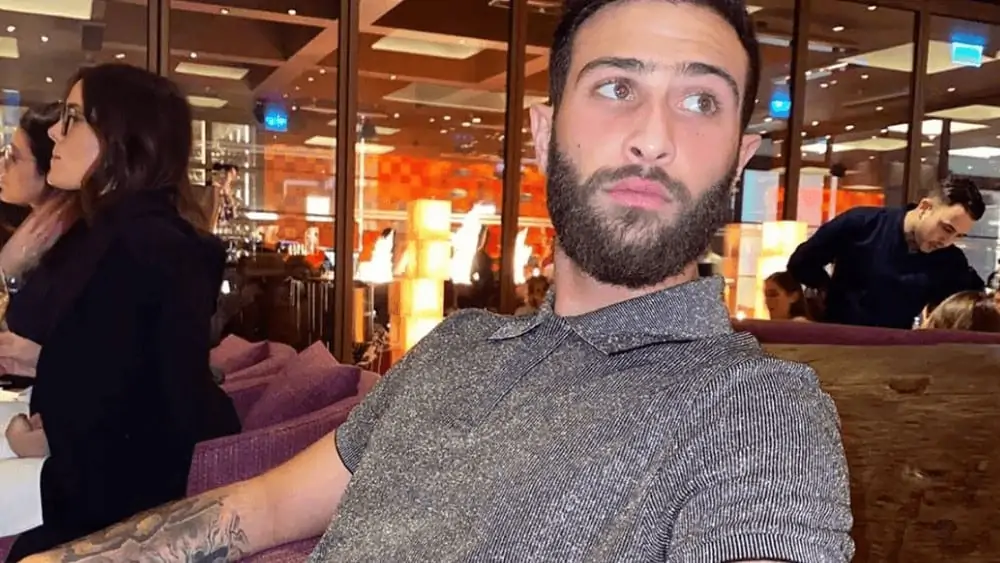 German Men - Meeting, Dating, and More (LOTS of Pics) 72