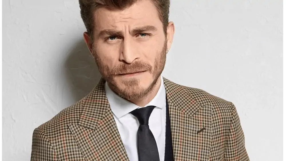 Turkish Men – Meeting, Dating, and More (LOTS of Pics) 86