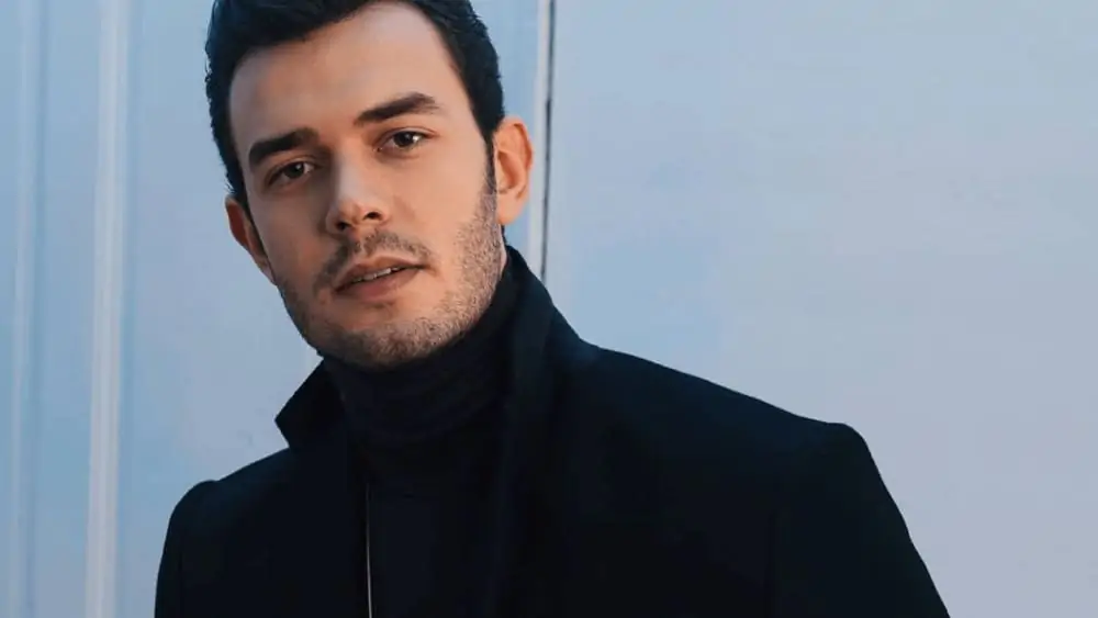 Turkish Men – Meeting, Dating, and More (LOTS of Pics) 87