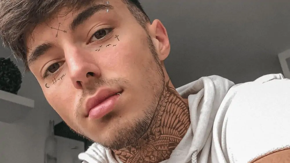 German Men - Meeting, Dating, and More (LOTS of Pics) 99