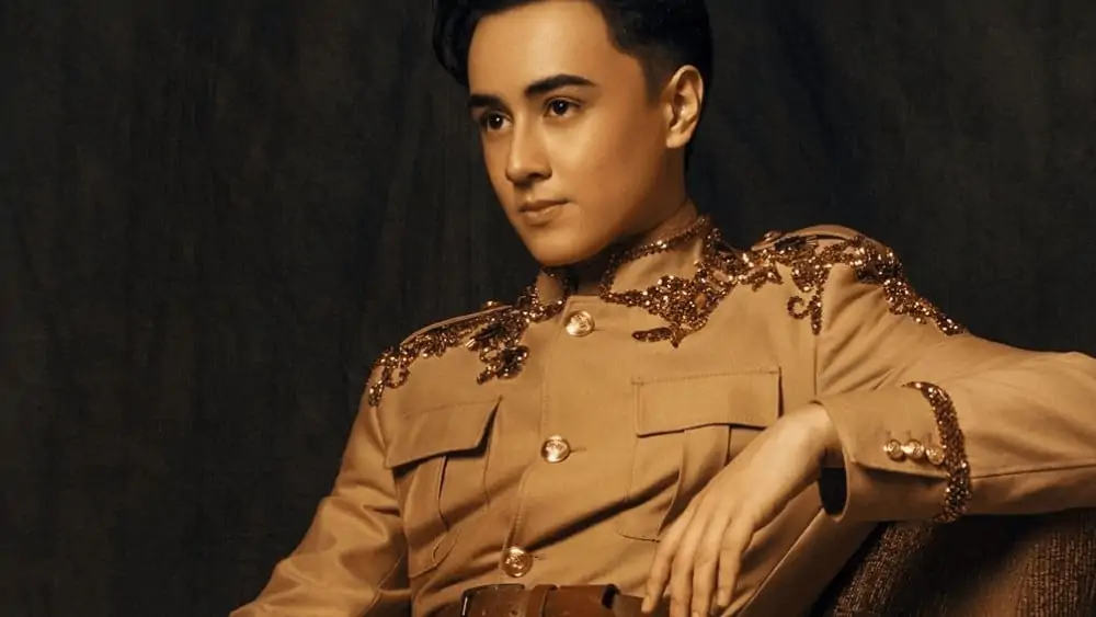 Filipino Men - Meeting, Dating, and More (LOTS of Pics) 53