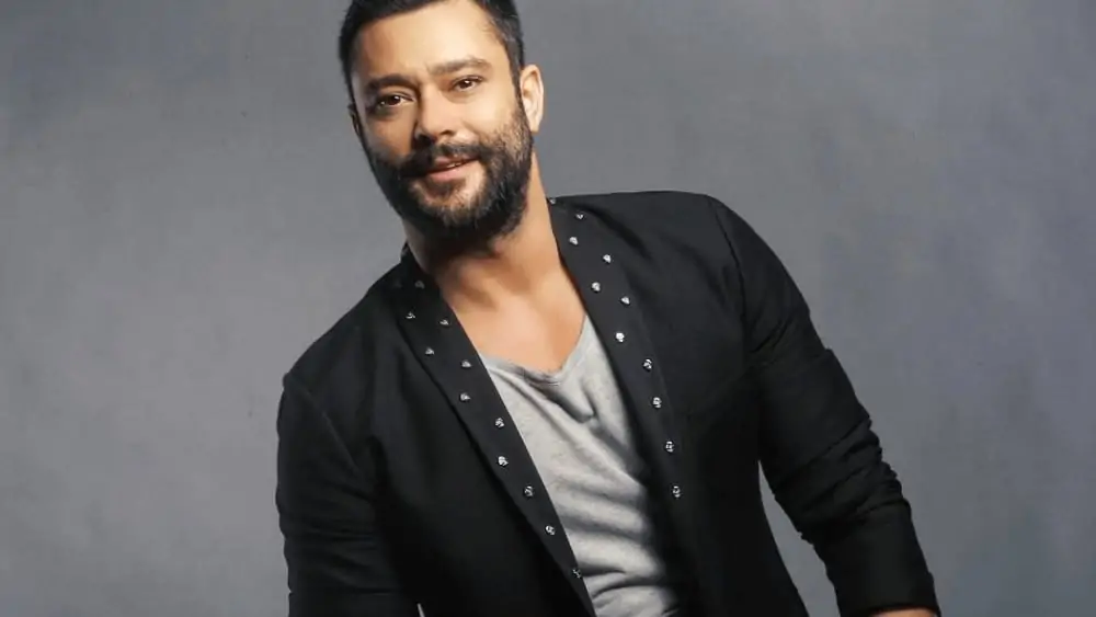 Turkish Men – Meeting, Dating, and More (LOTS of Pics) 109
