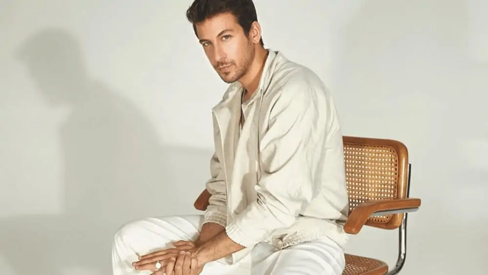 Turkish Men – Meeting, Dating, and More (LOTS of Pics) 118