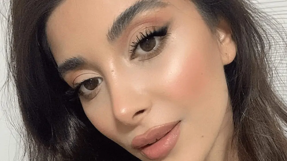 Turkish Women – Meeting, Dating, and More (LOTS of Pics) 95