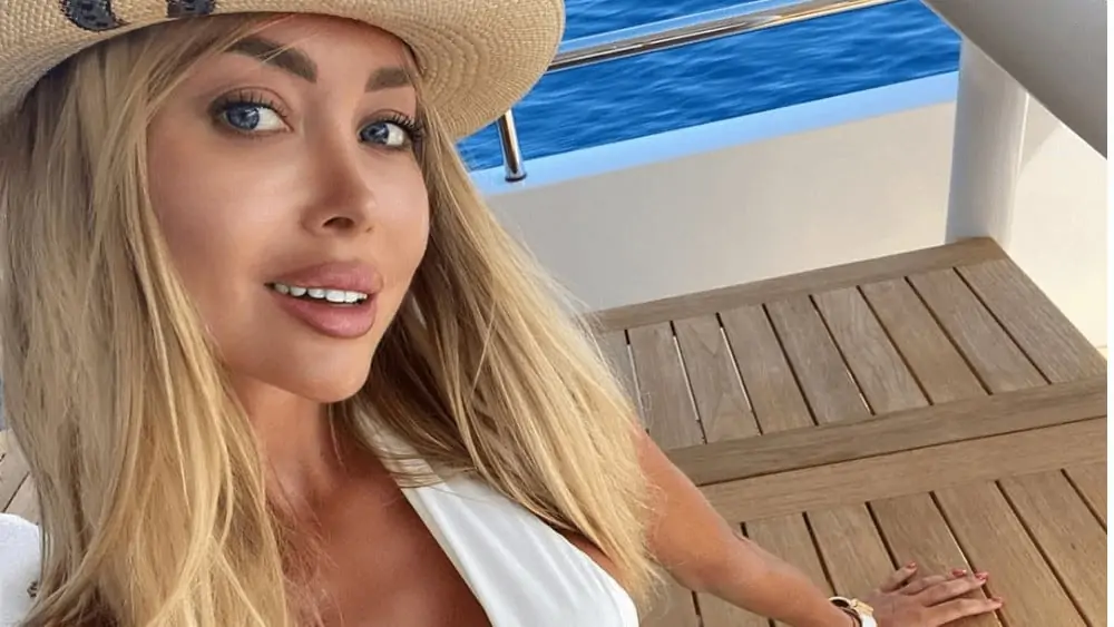Turkish Women – Meeting, Dating, and More (LOTS of Pics) 99