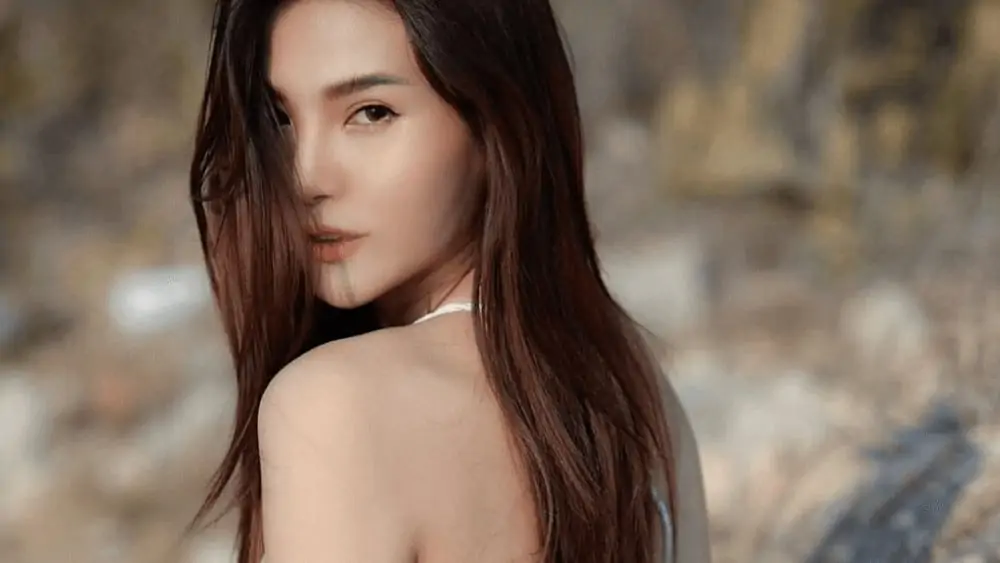 Chinese Women – Meeting, Dating, and More (LOTS of Pics) 121