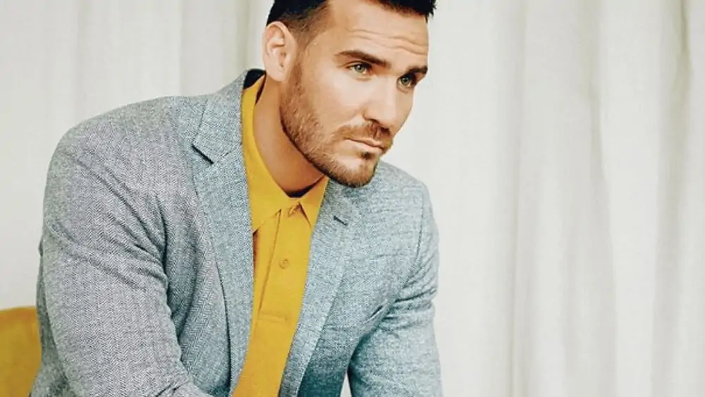 Spanish Men – Meeting, Dating, and More (LOTS of Pics) 62