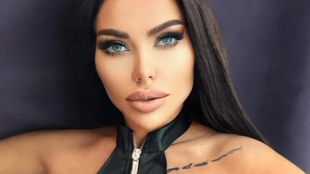 Ukrainian Women – Meeting, Dating, and More (LOTS of Pics) 103