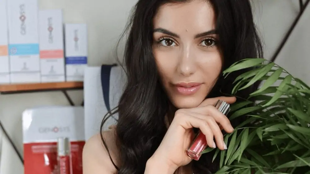 Ukrainian Women – Meeting, Dating, and More (LOTS of Pics) 104