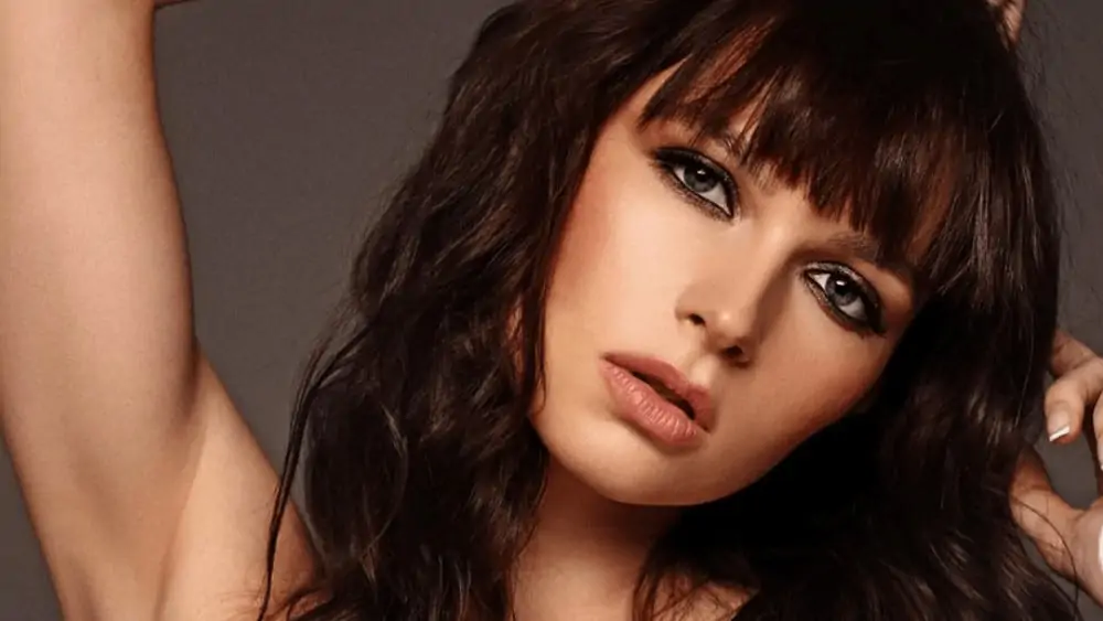 Ukrainian Women – Meeting, Dating, and More (LOTS of Pics) 116
