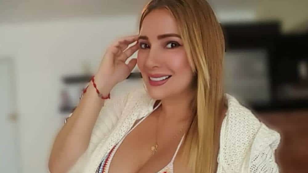 Venezuelan Women - Meeting, Dating, and More (LOTS of Pics) 110