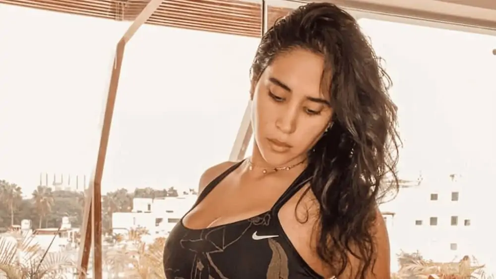 Peruvian Women – Meeting, Dating, and More (LOTS of Pics) 85