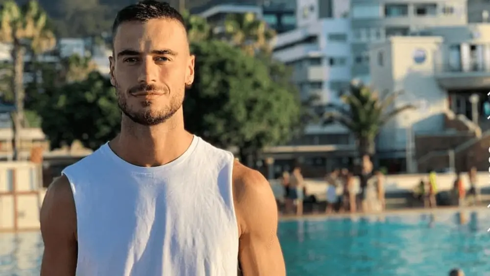 South African Men – Meeting, Dating, and More (LOTS of Pics) 64