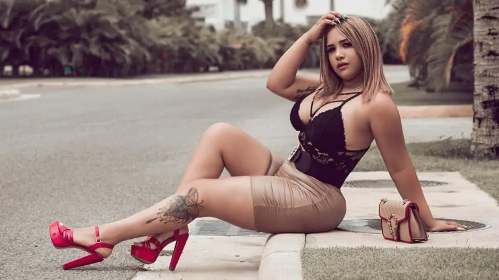 Dominican Women – Meeting, Dating, and More (LOTS of Pics) 63