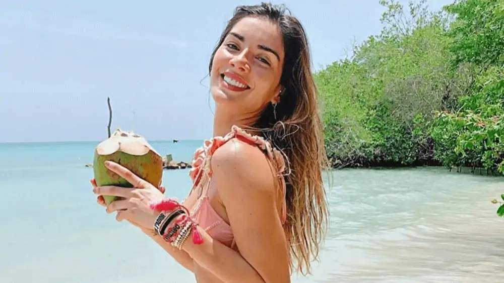 Peruvian Women – Meeting, Dating, and More (LOTS of Pics) 51