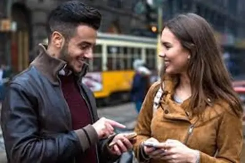 How to Ask a Girl for Her Number - A 2023 Guide 15