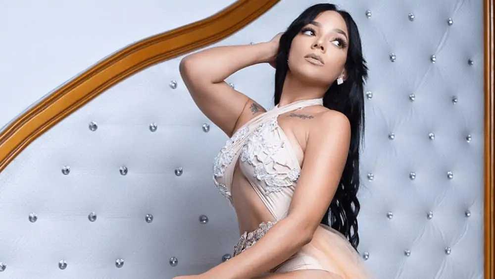 Dominican Women – Meeting, Dating, and More (LOTS of Pics) 79