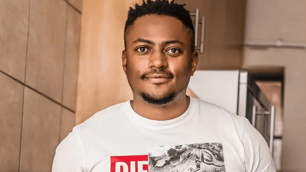 South African Men – Meeting, Dating, and More (LOTS of Pics) 59