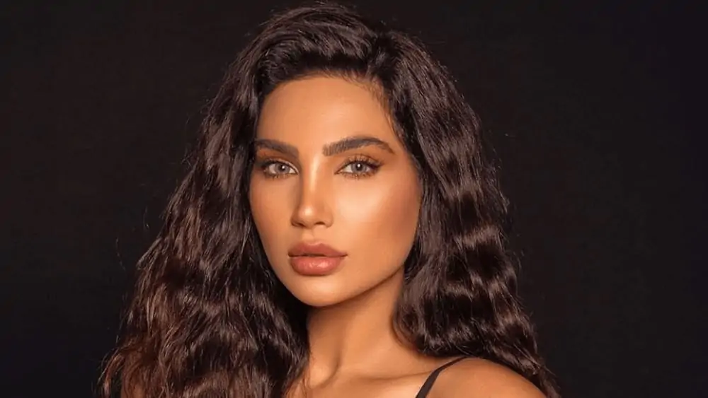 Lebanese Women – Meeting, Dating, and More (LOTS of Pics) 66