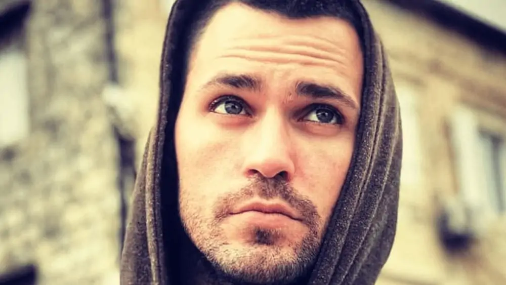Romanian Men – Meeting, Dating, and More (LOTS of Pics) 91