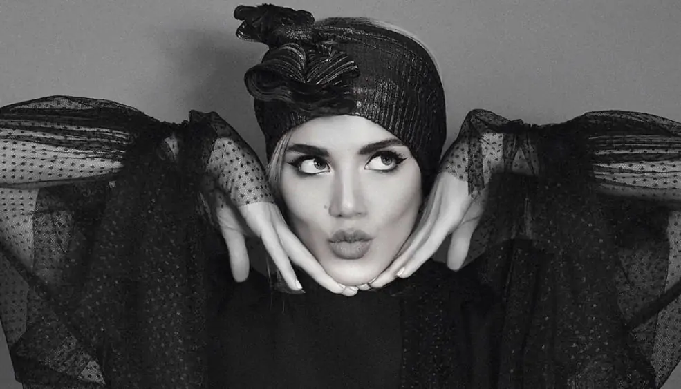 Lebanese Women – Meeting, Dating, and More (LOTS of Pics) 62