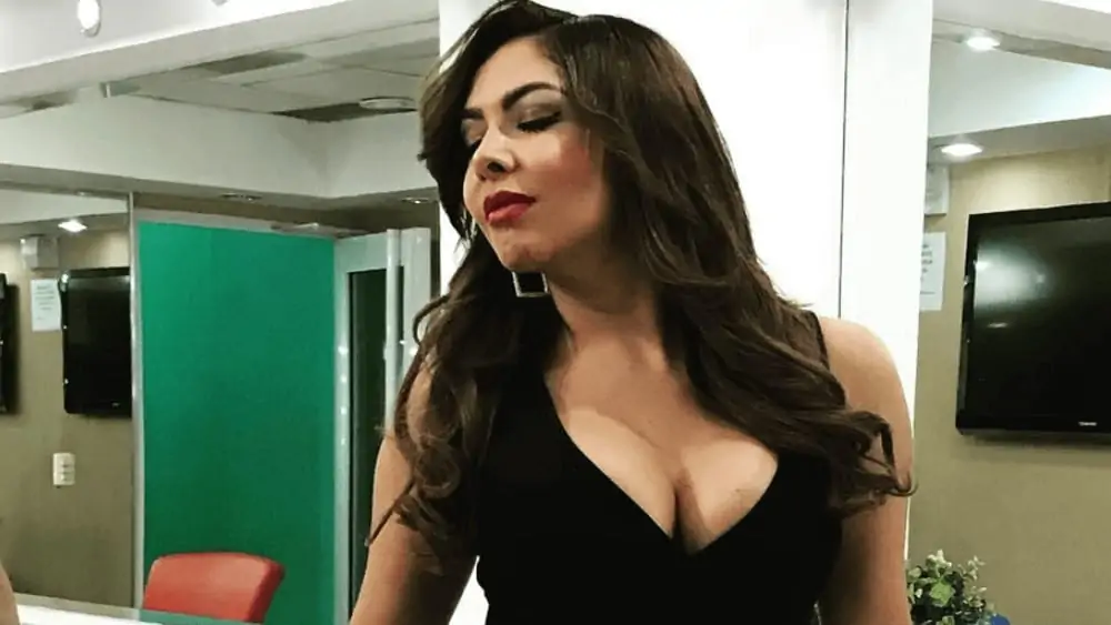 Dominican Women – Meeting, Dating, and More (LOTS of Pics) 98