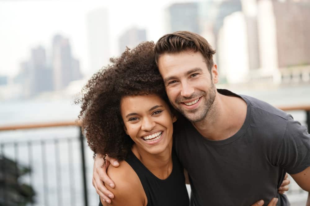 Best Dating Sites for Your 30s